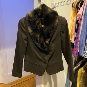 Trina Turk hunter green blazer with detachable faux fur collar